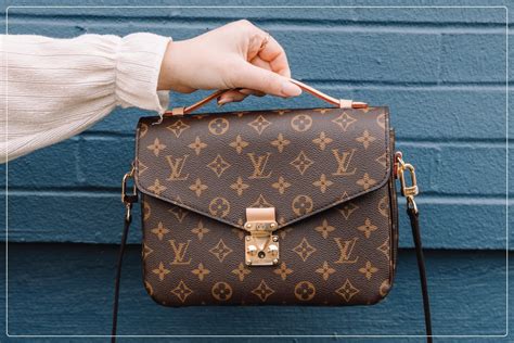 fake quilted embroidered louis vuitton|false louis vuitton stitches.